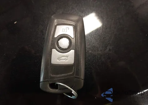 2015 BMW 328I xDrive from USA, damaged, VIN WBA3B5G55FNS13718